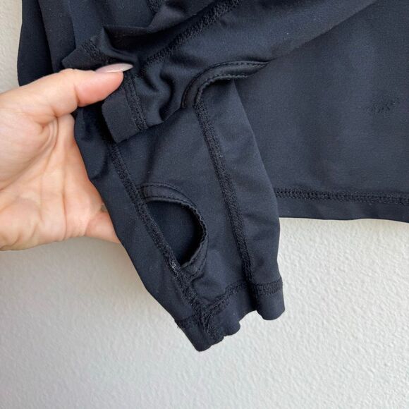 Lululemon Run Trail Fold Collar Long Sleeve Black Thumb Hole Size 8 Medium - Picture 7 of 8